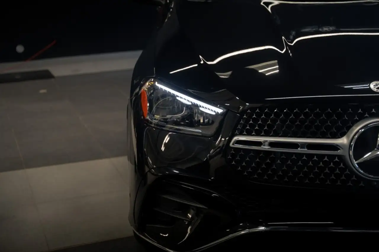 Mercedes-Benz GLE снимка Mercedes-Benz GLE