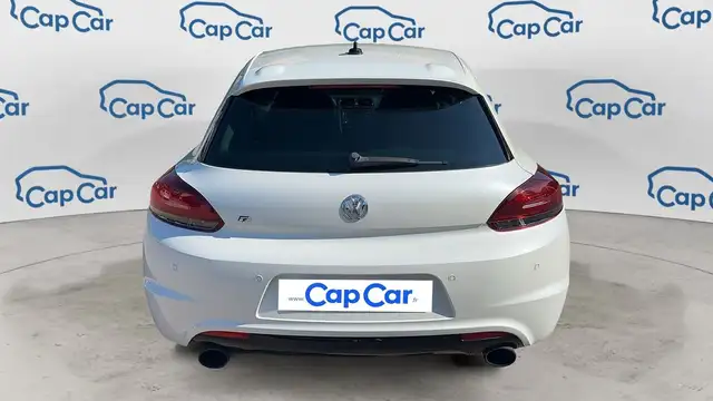 Volkswagen Scirocco view 3