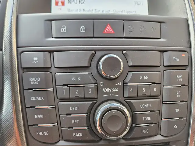 Opel Astra view 13