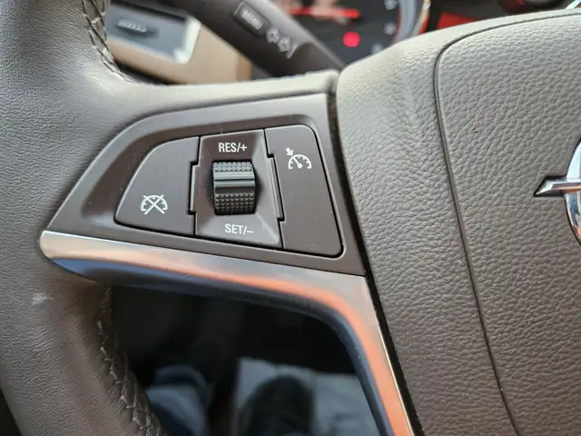 Opel Astra view 19
