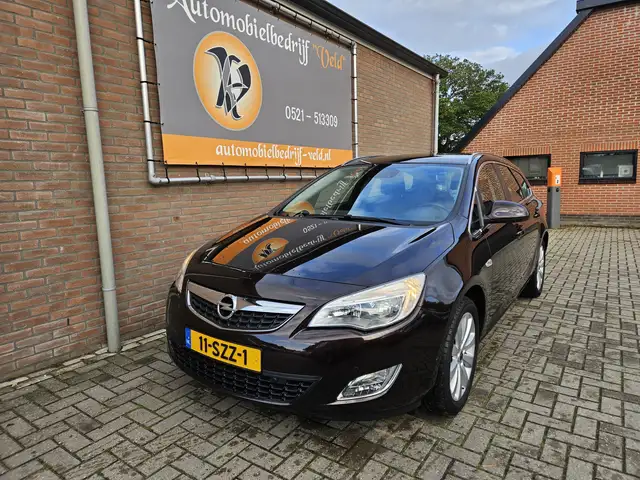 2012 Opel Astra in Brown for sale