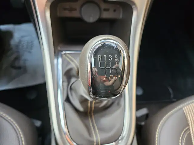 Opel Astra view 16