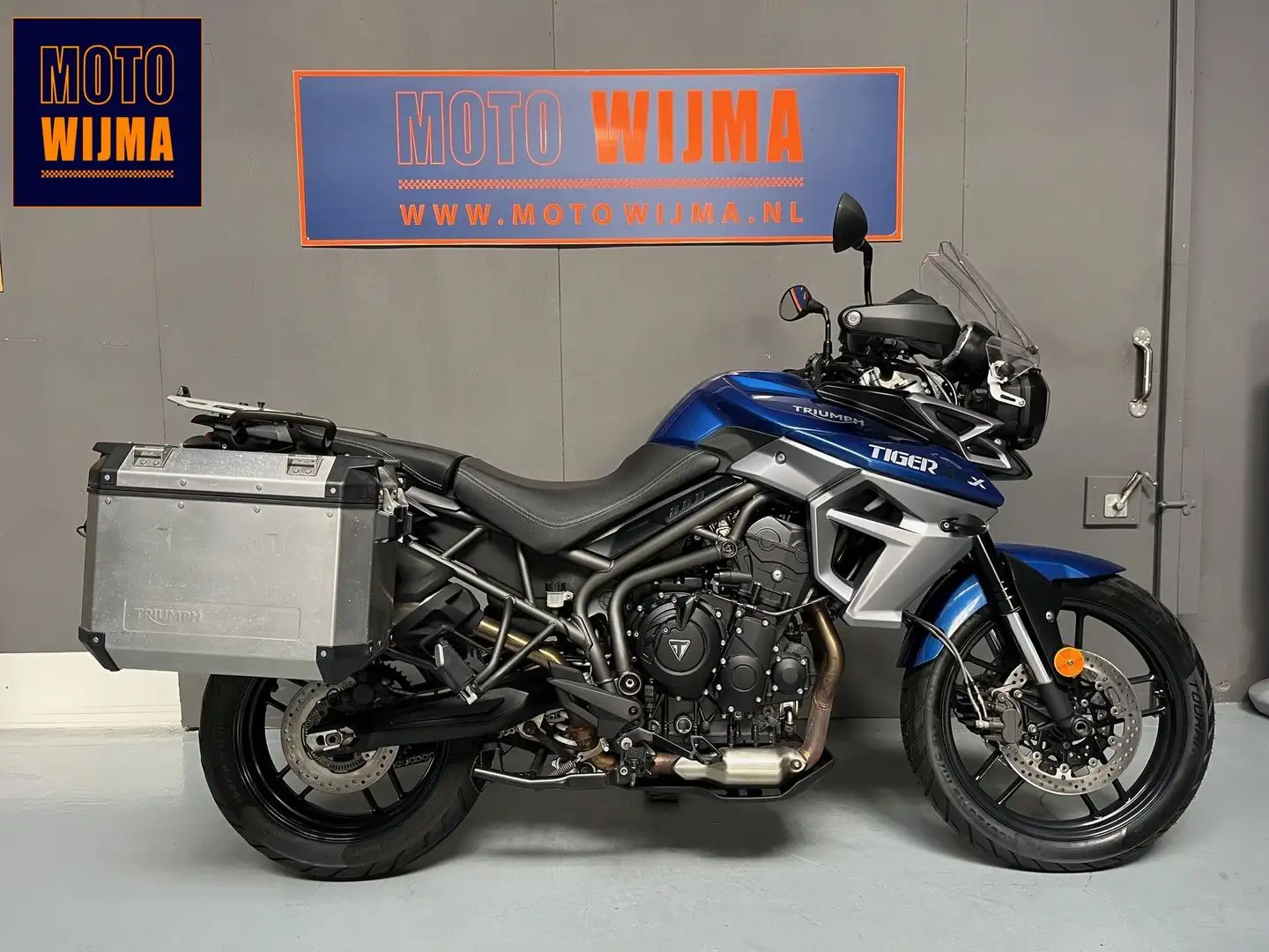 Triumph Tiger 800 XRX Azul - 1