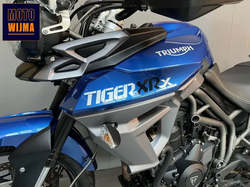 Triumph Tiger 800 - foto 7