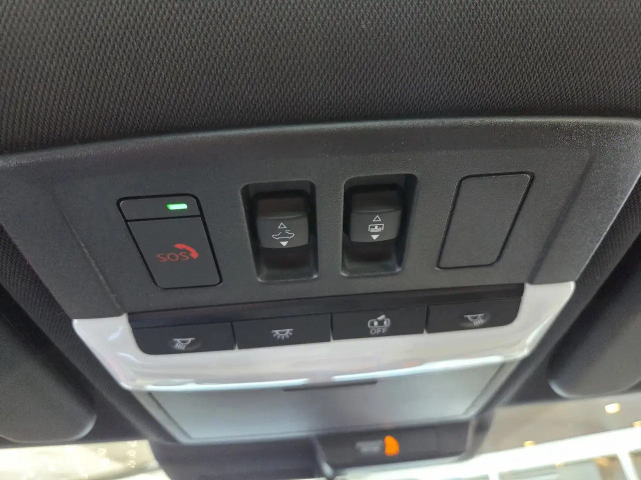 Nissan Rogue photo Nissan Rogue