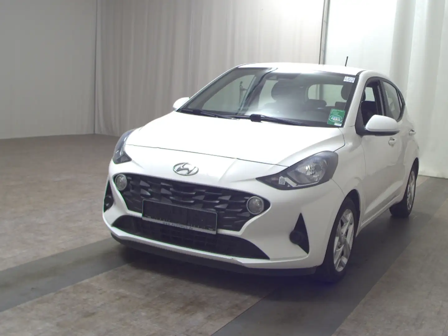 Hyundai i10 1.0 Trend Navi RFK Shz Klimaaut. PDC Bílá - 2