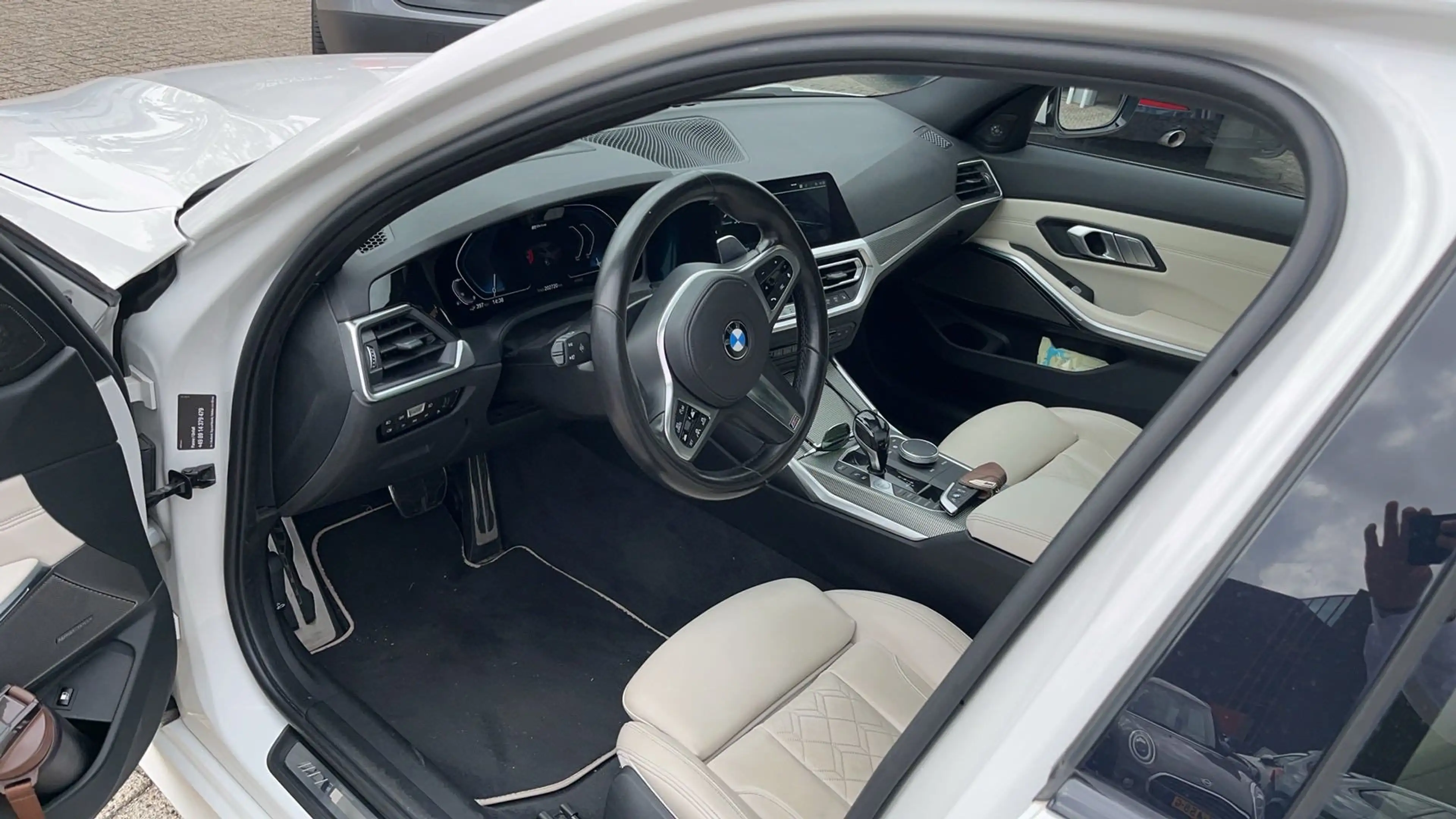 BMW 330 3-serie 330e High Executive / SOH 90,5% / Schuifda — photo 2