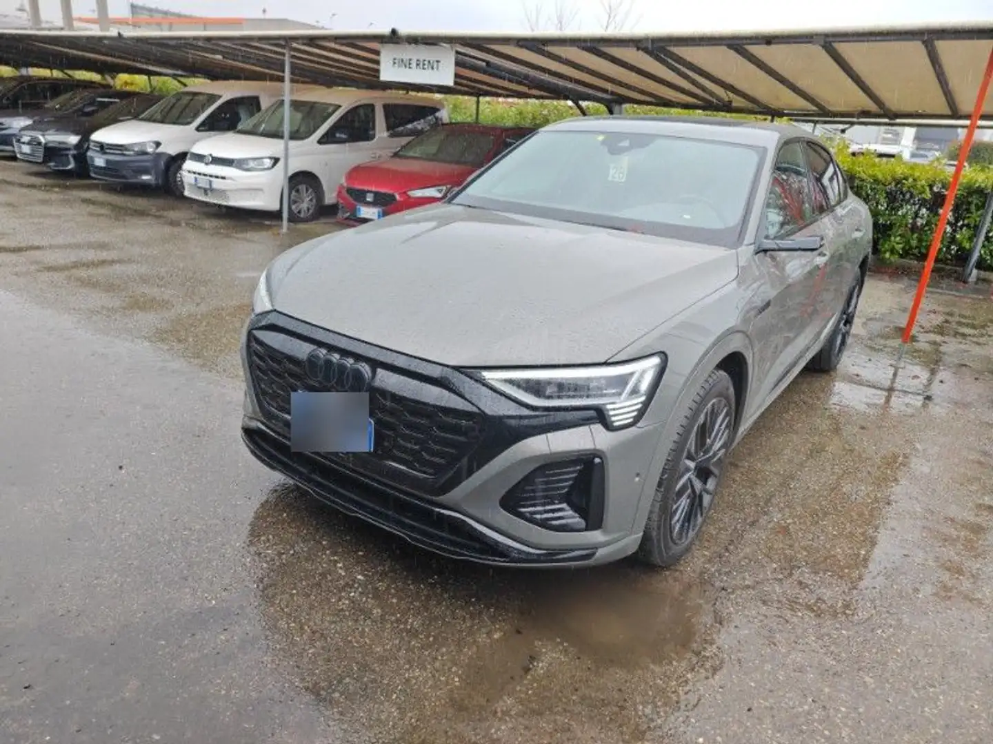 Audi Q8 e-tron Sportback  S line Pano Memory 360° Keyless Matrix Grau - 2