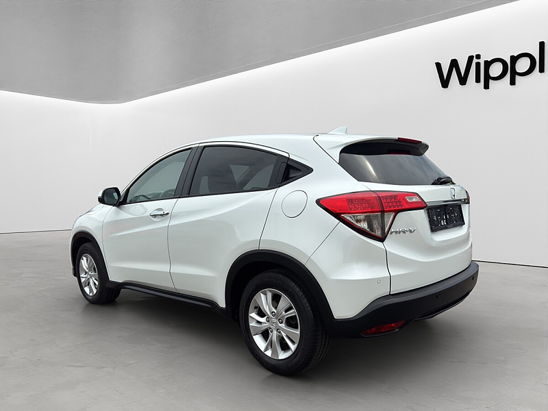 Honda HR-V 1,5 i-VTEC Elegance — photo 4