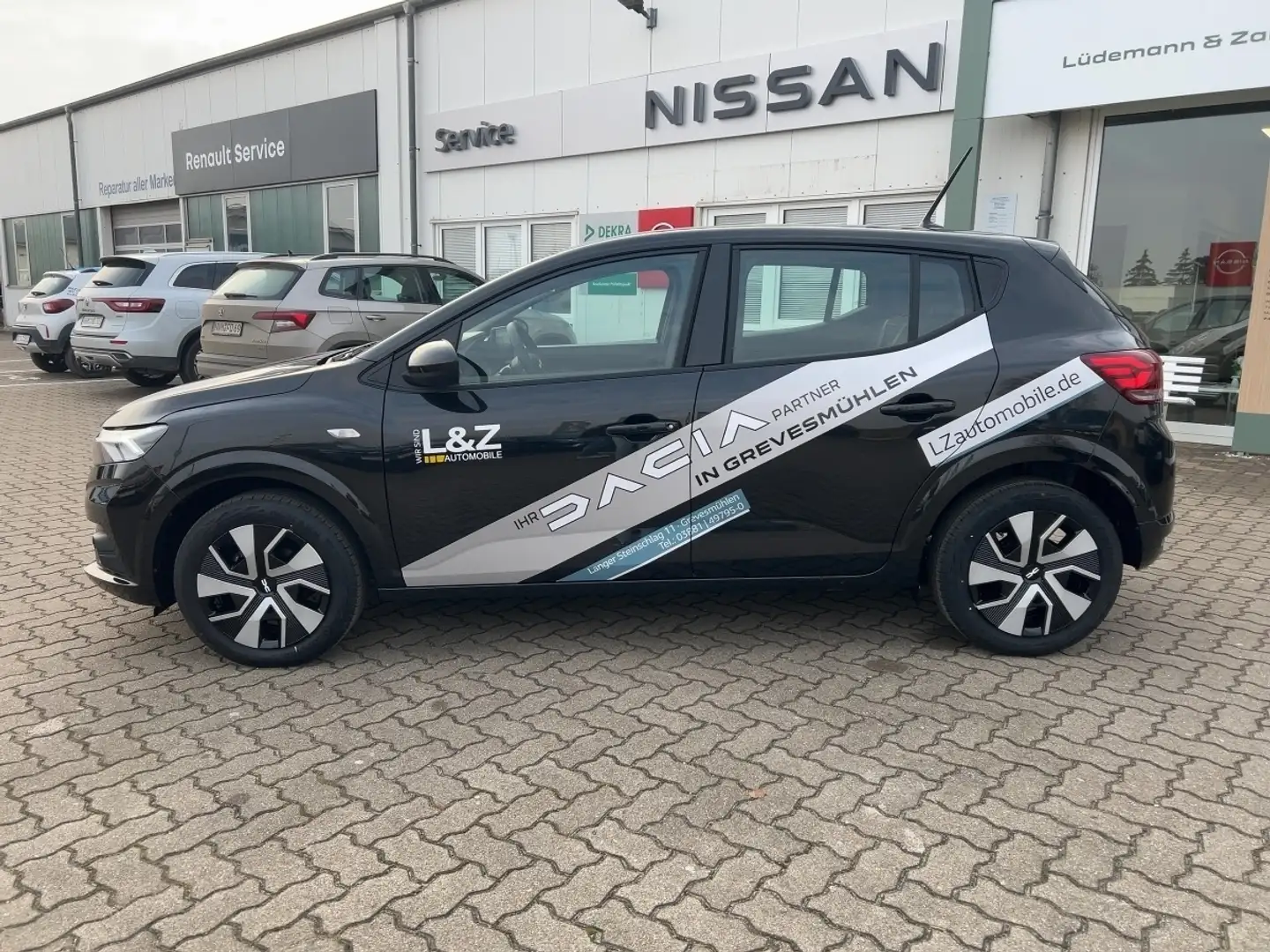 Dacia Sandero Expression TCe 90 Tempom/SHZ/PDC/Navi Black - 2