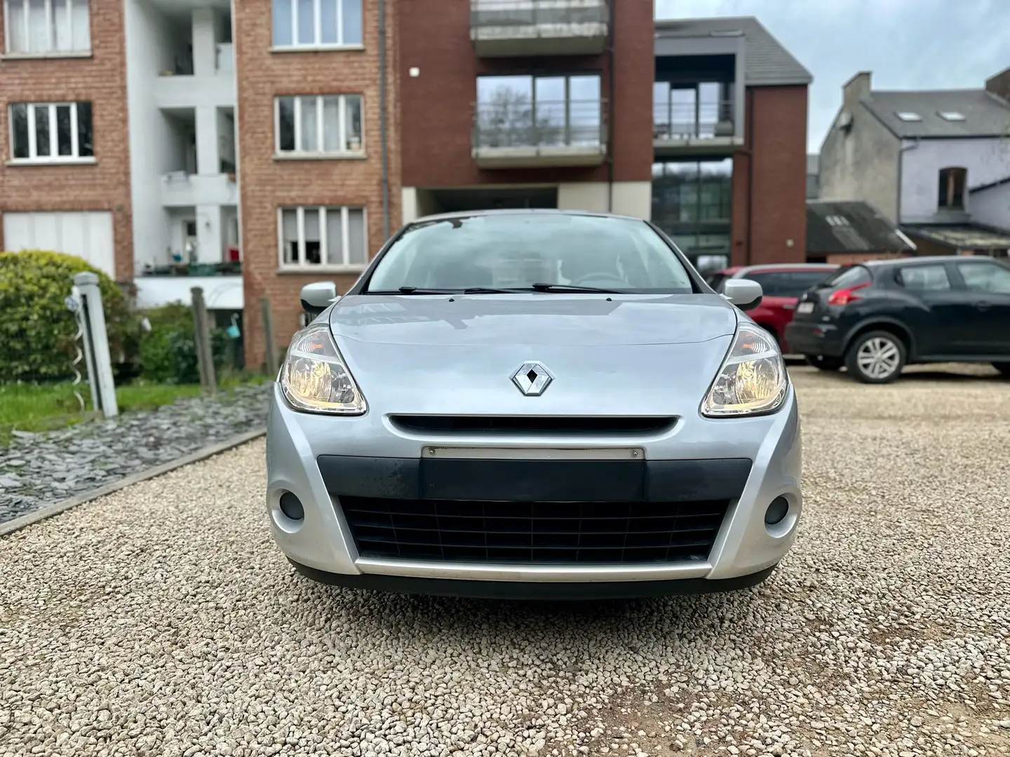 Renault Clio 1.2i Collection Argent - 2