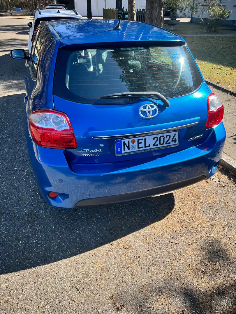 Toyota Auris Auris 1.33 VVT-i Blau - 2