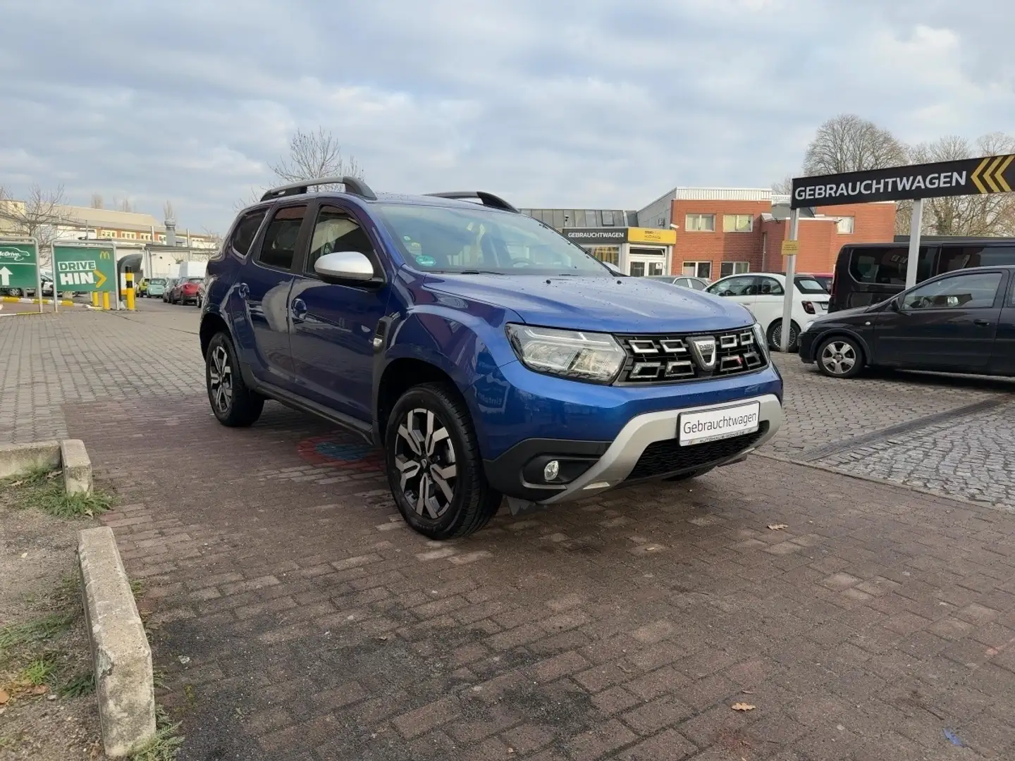 Dacia Duster II Prestige Blau - 2