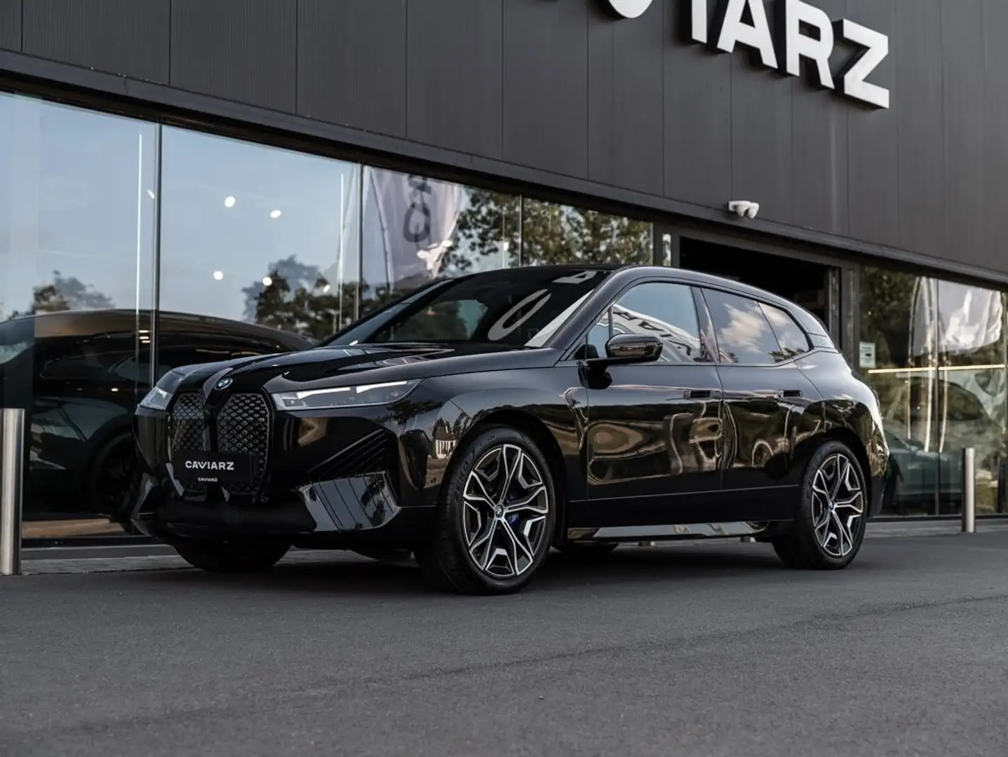 BMW iX iX xDrive50 !!! FULL OPTION !!! Zwart - 1