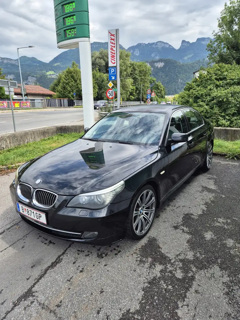 BMW 525 525d Österreich-Paket Aut. Schwarz - 1