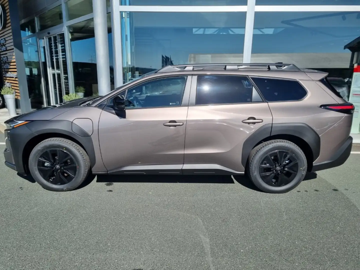 Toyota bZ4X Touring 5-Türer Teamplayer AWD Braun - 2