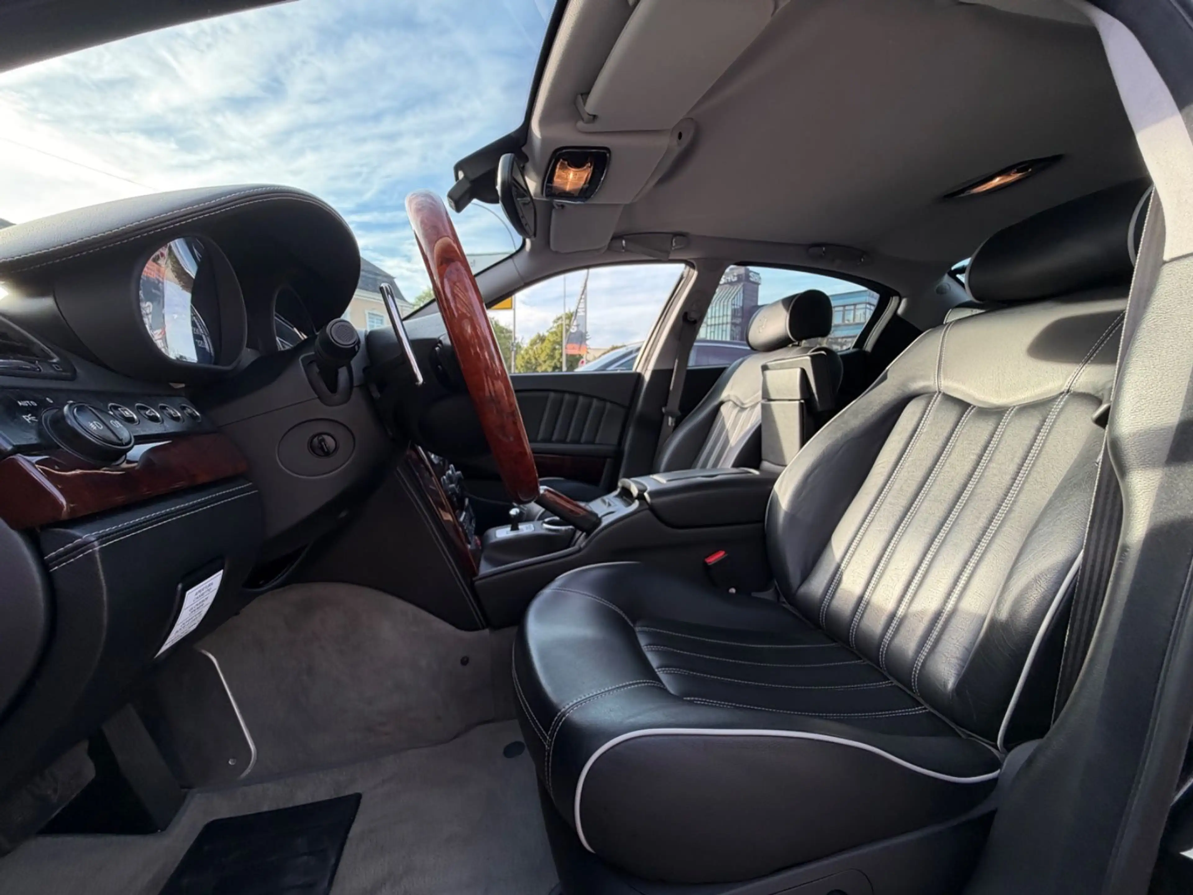 Maserati Quattroporte 4.2 V8 Executive/TOP Historie/ — photo 10
