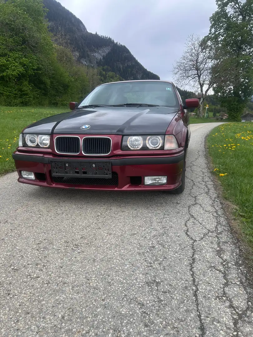 BMW 320 320i Coupé - 1