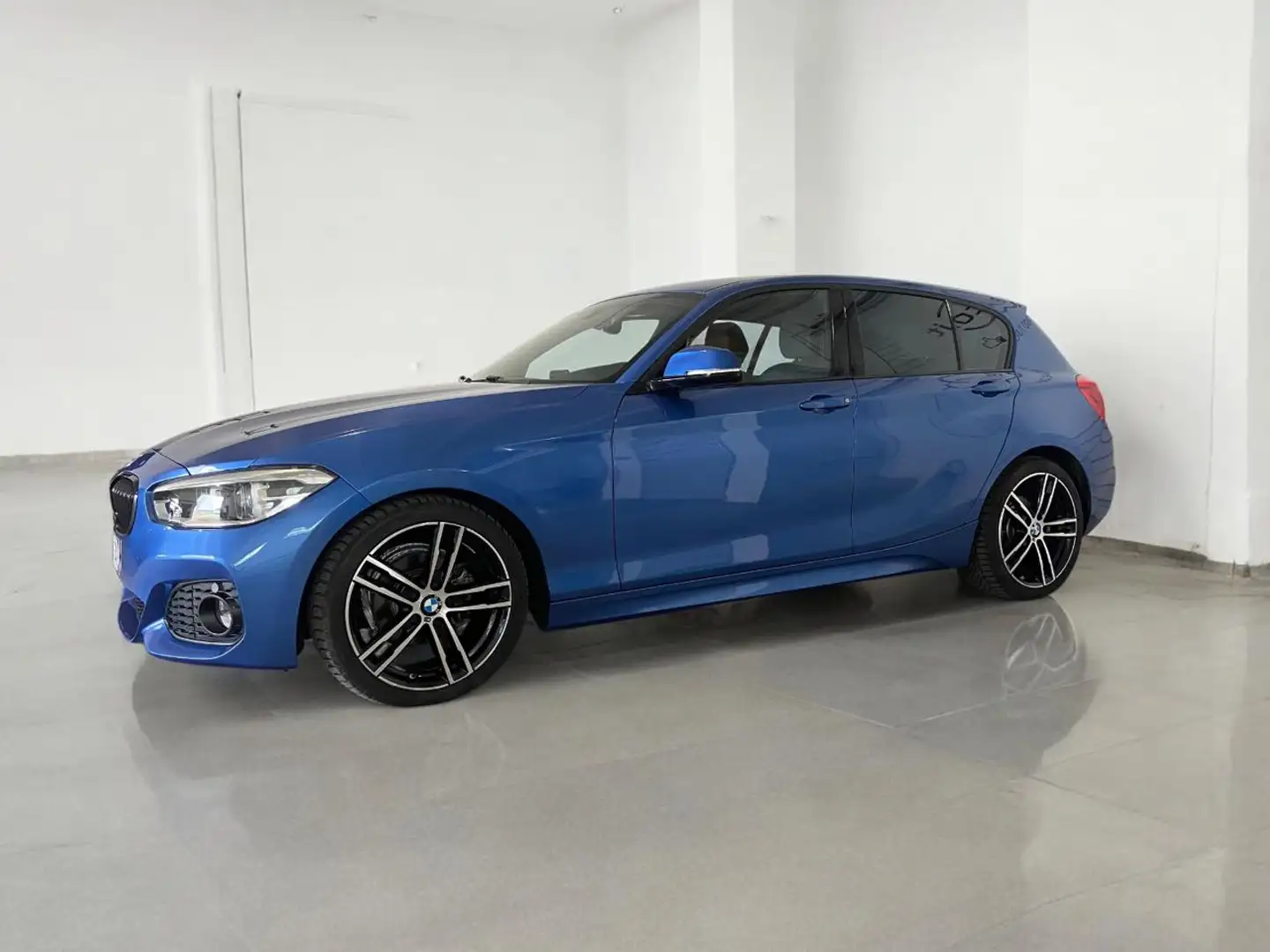 BMW 118 i 5p. M-sport Azul - 1