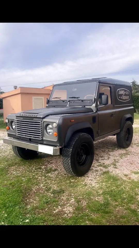 Land Rover Defender 90 2.5 Turbo Diesel Hard Top, foto 1