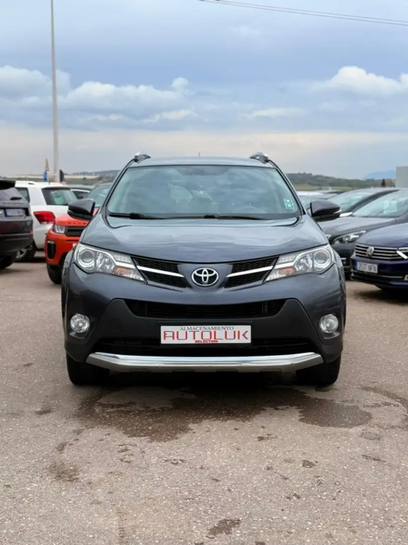 Toyota RAV 4 Todoterreno Automático de 5 Puertas Gris - 2