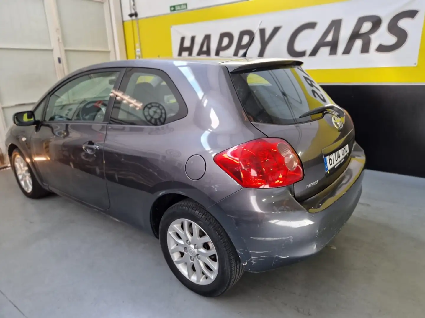 Toyota Auris 1.4D-4D Gris - 2