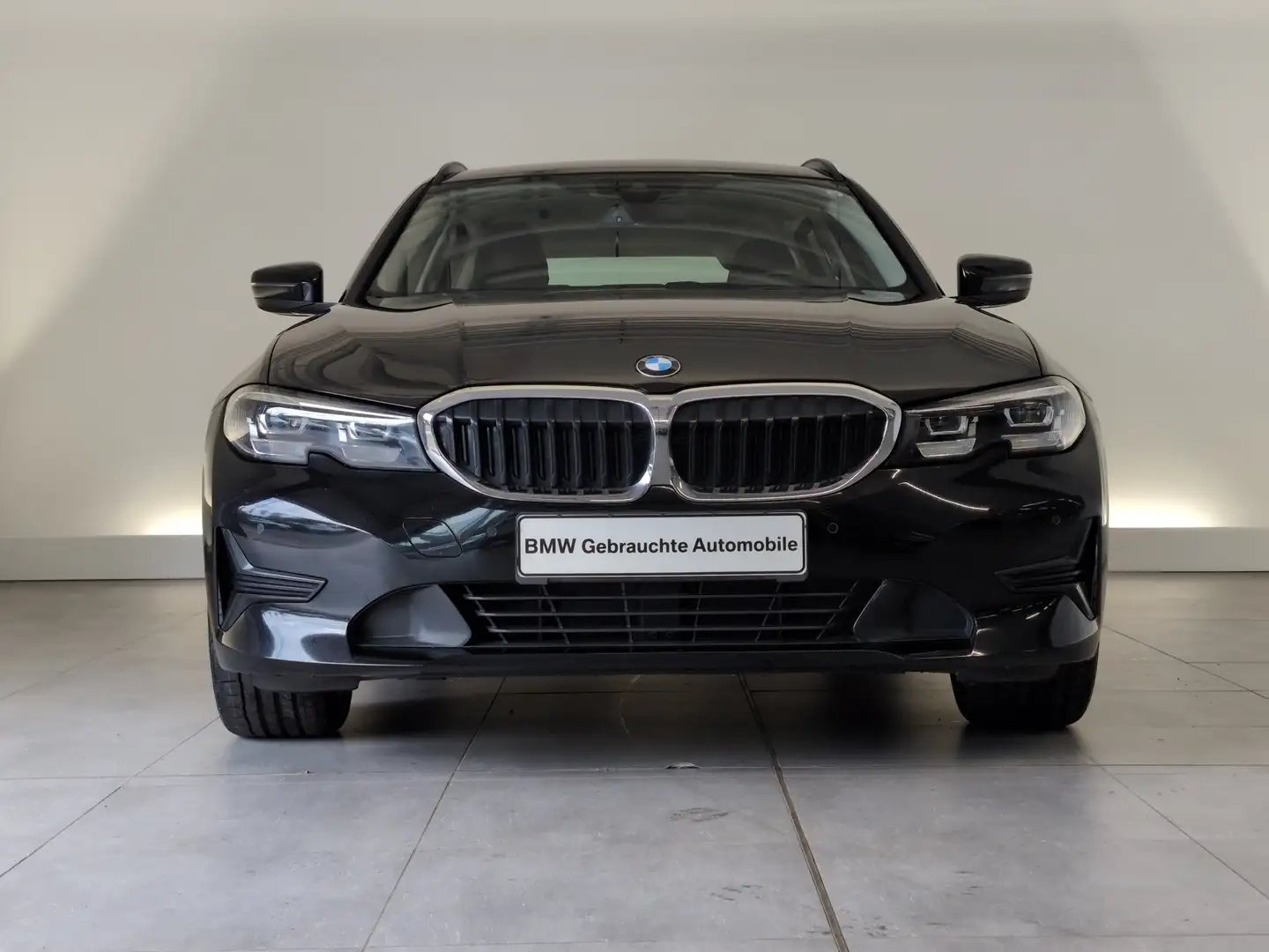 BMW 318 d Touring Advantage DAB/PDC/AHK DAB/PDC/AHK Schwarz - 2