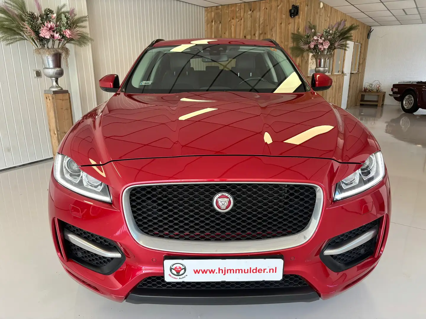 Jaguar F-Pace 2.0 R-SPORT, AUTOMAAT, AWD, NAVI, CAMERA, INCL. BT Rot - 2