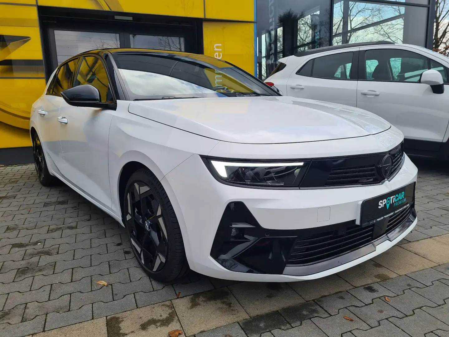 Opel Astra L GSe Plug-in-Hybrid,Schiebed.,HUD,Leder Blanc - 1