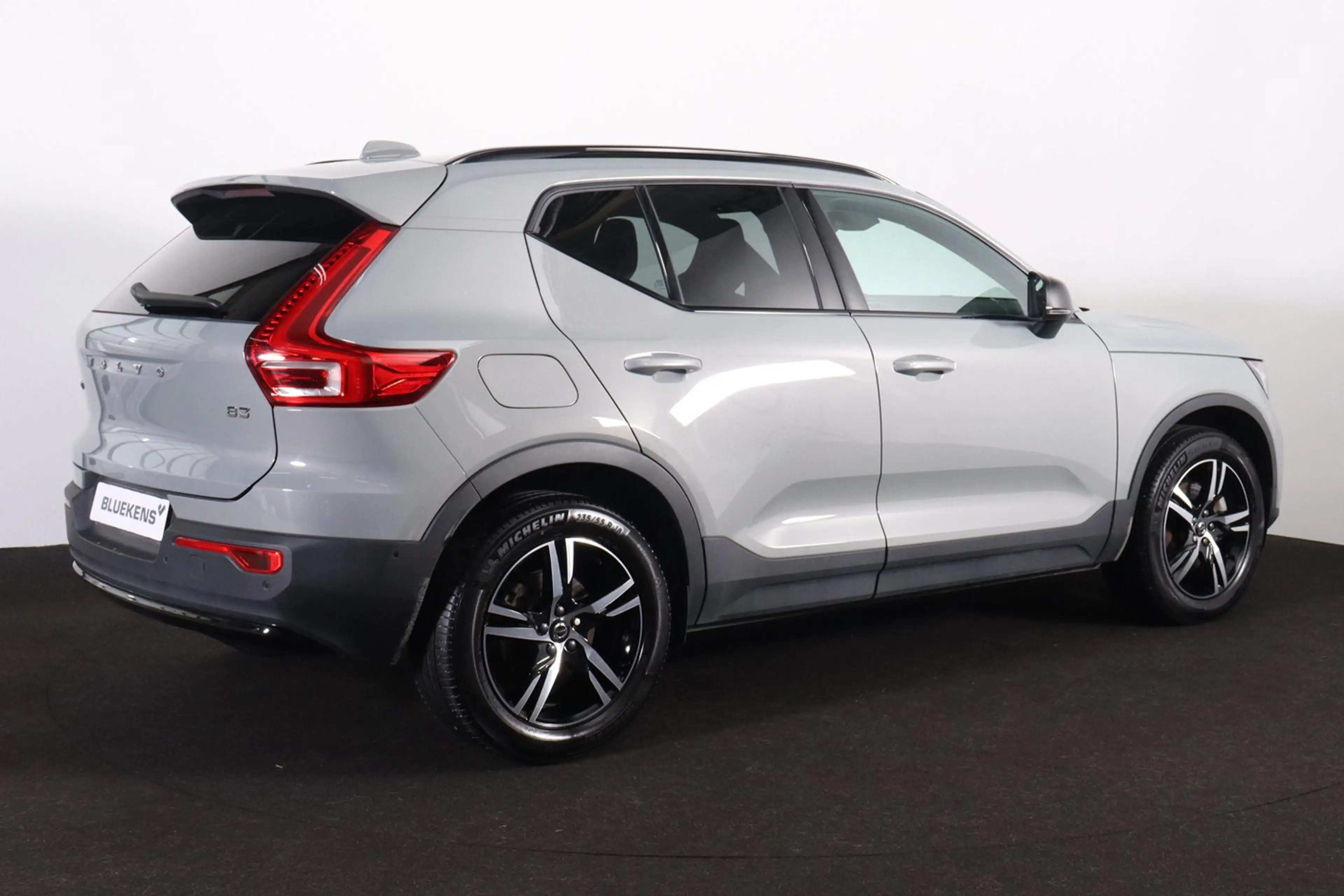 Volvo XC40 B3 Plus Dark - IntelliSafe Assist & Surround - 360 — photo 5