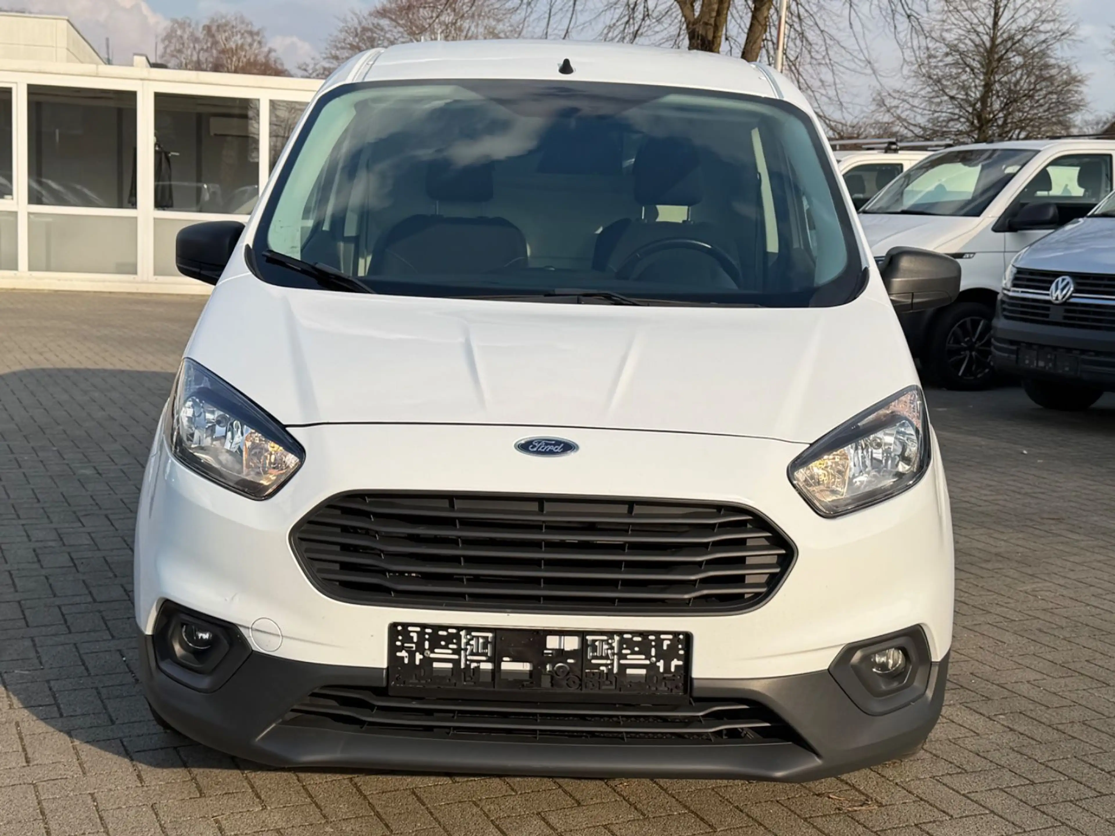 Ford Transit Courier TRANSIT COURIER TREND KLIMA/SERVICE+TÜV NEU !! — photo 2