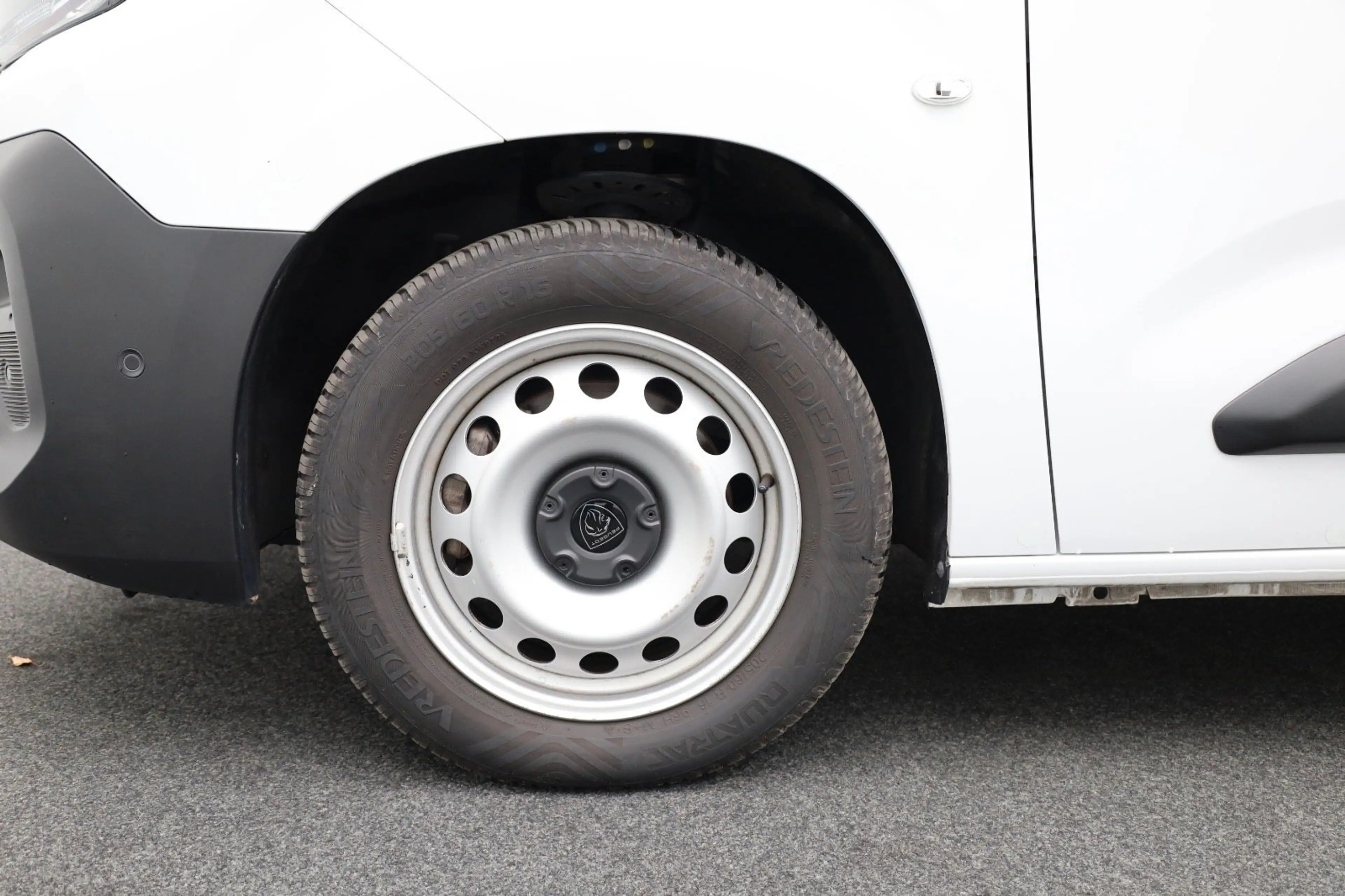 Peugeot Partner 1.5 BlueHDi 100 S&S L1 Trekhaak | Houten Laadvloer — photo 16