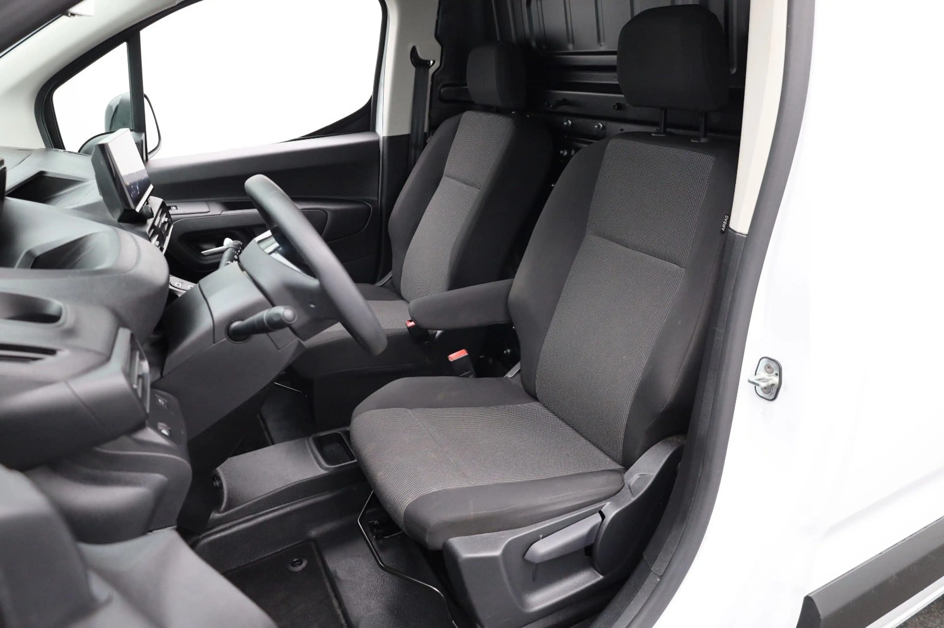 Peugeot Partner 1.5 BlueHDi 100 S&S L1 Trekhaak | Houten Laadvloer — photo 11