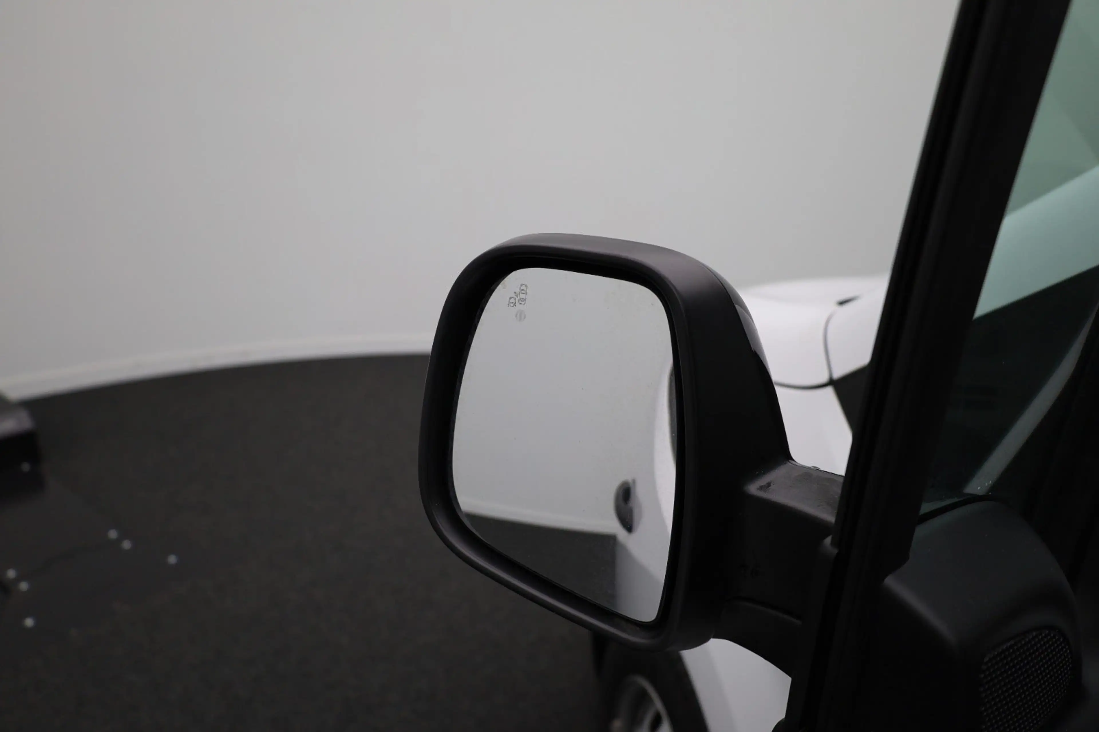 Peugeot Partner 1.5 BlueHDi 100 S&S L1 Trekhaak | Houten Laadvloer — photo 8