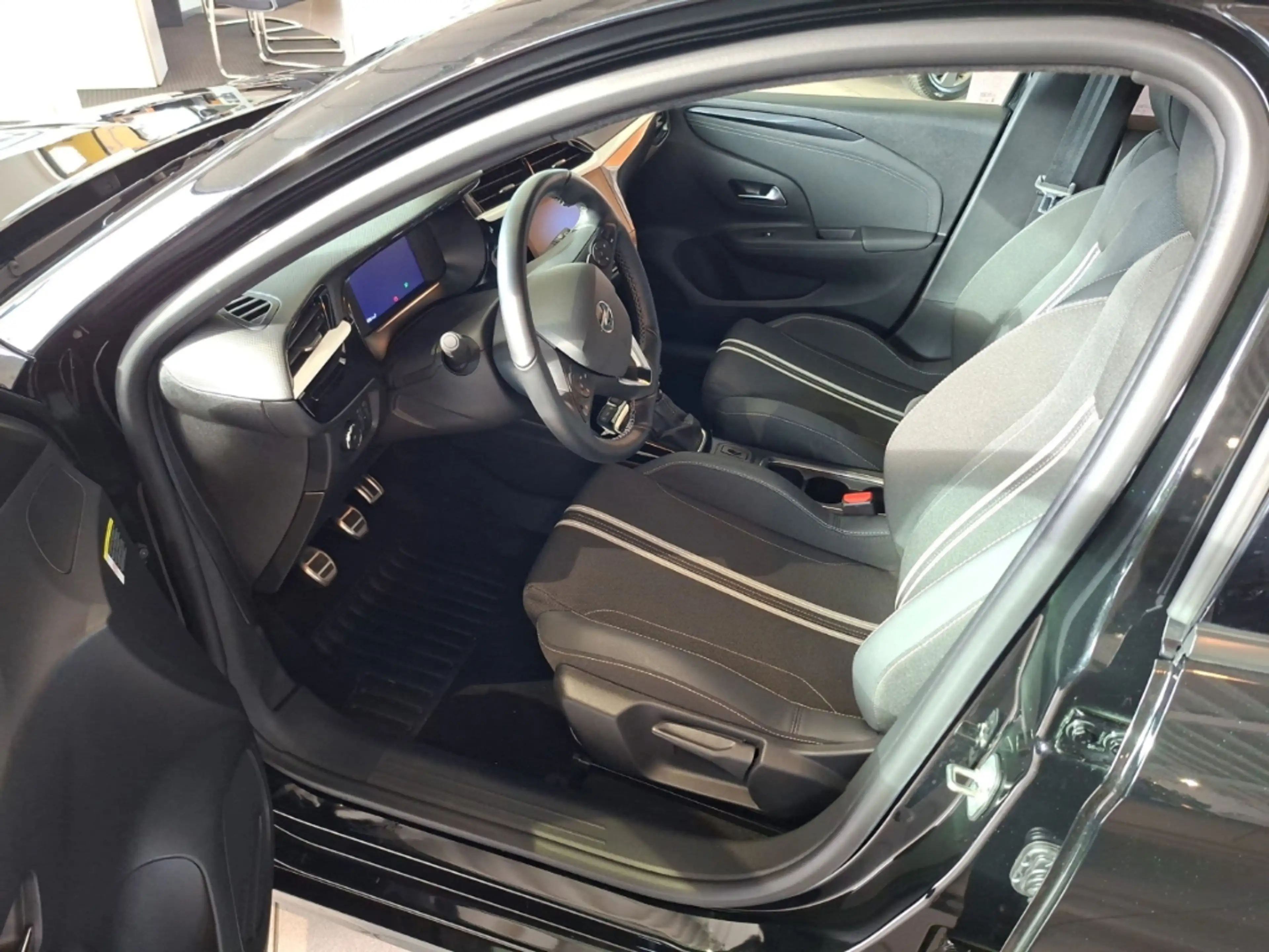 Opel Corsa F GS Navi LED Apple CarPlay Android Auto Klimaauto — photo 9