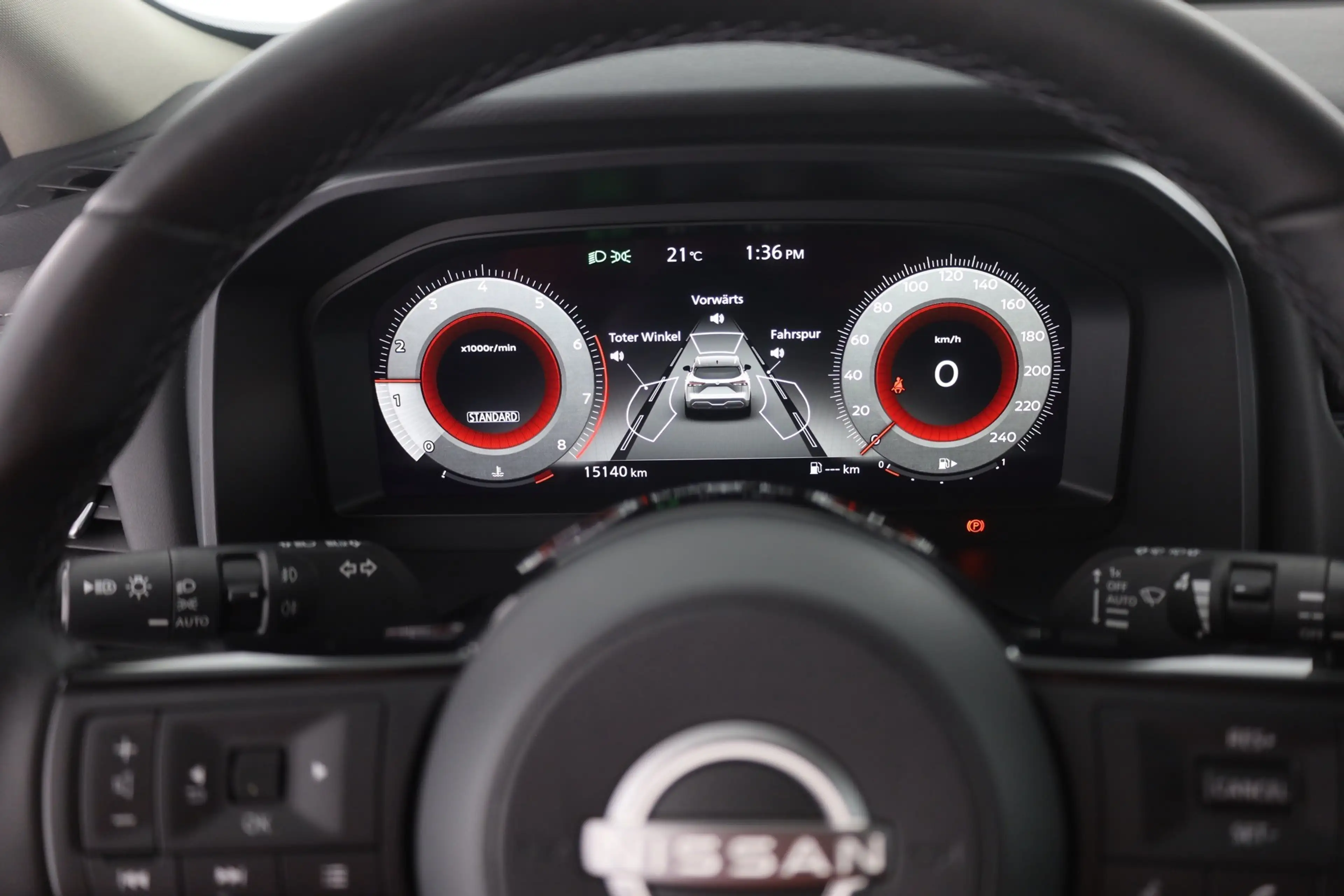 Nissan Qashqai N-Connecta 1.3 Dig-T LED ACC Navi 360° — photo 11