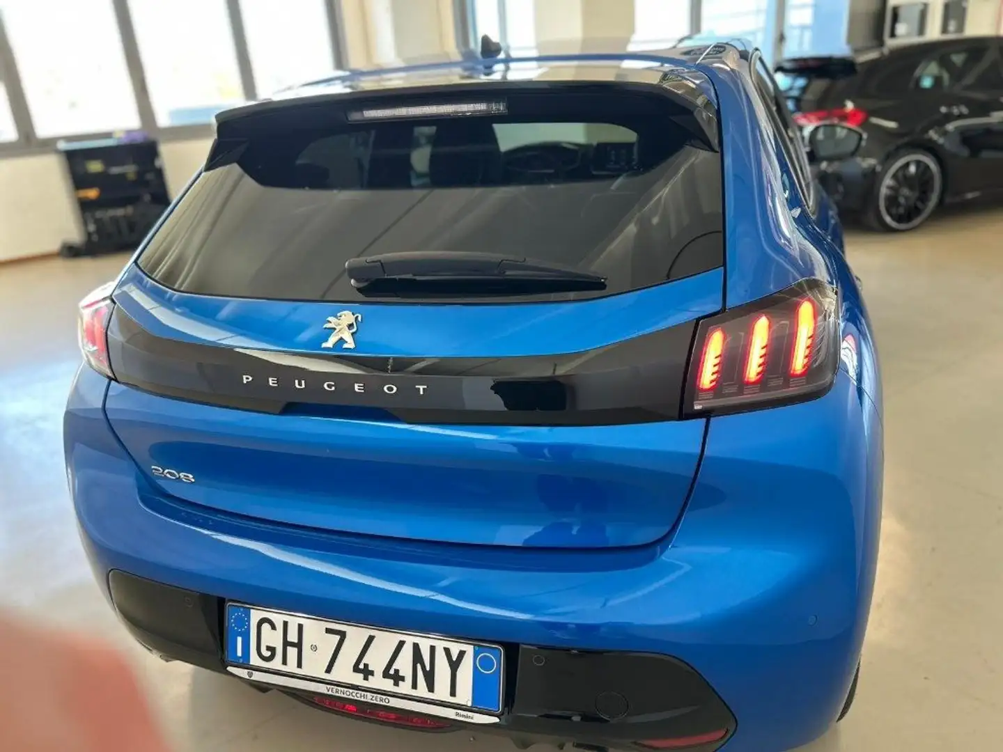 Peugeot 208 BlueHDi 100 Stop&Start 5 porte Allure Pack Blu/Azzurro - 2