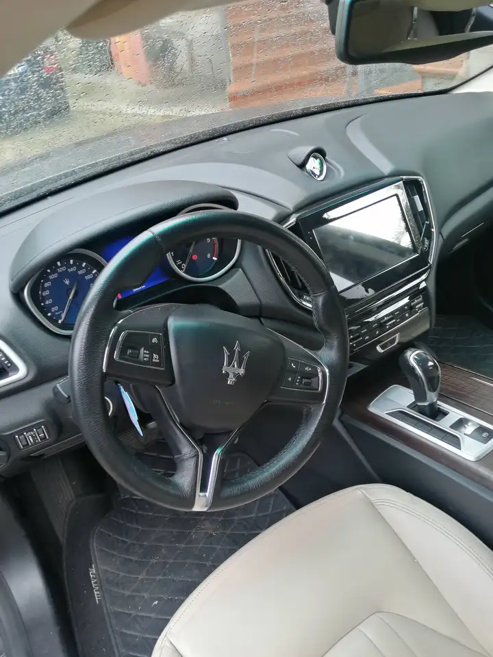 Maserati Ghibli