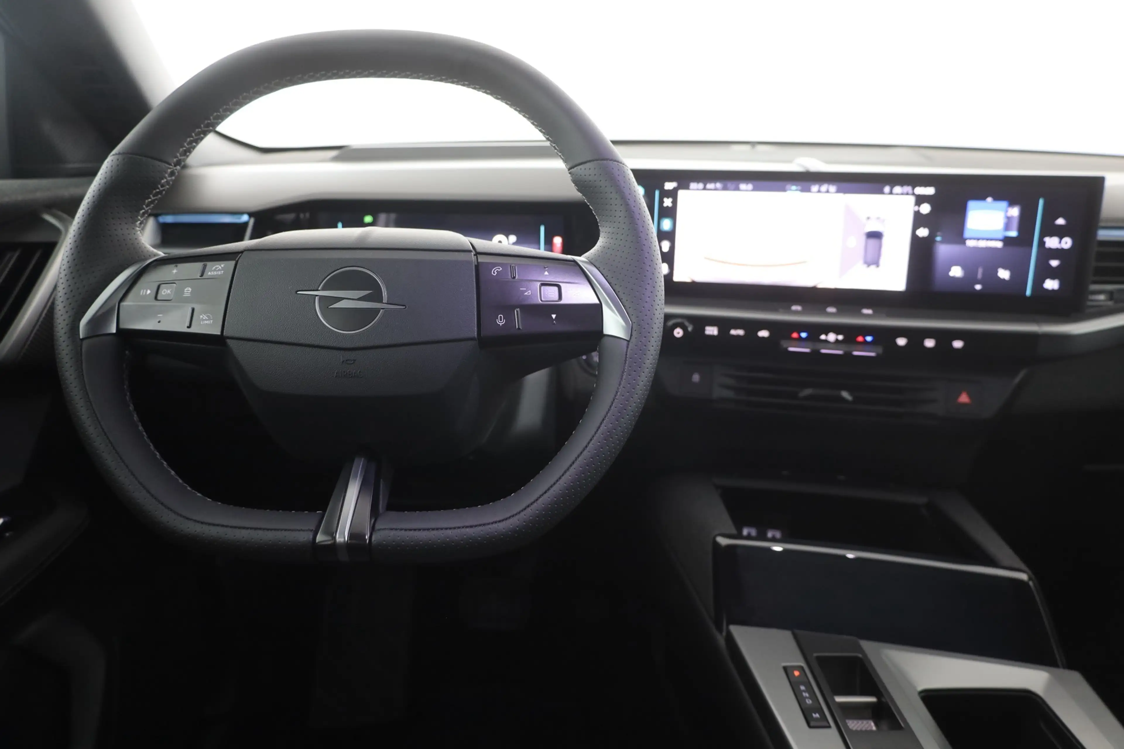 Opel Grandland GS 1.2DI Turbo Hybrid Aut. LED ACC Navi — photo 10