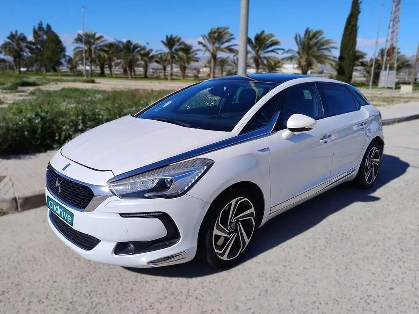 DS Automobiles DS 5 BlueHDi 120cv Style Blanco - 2