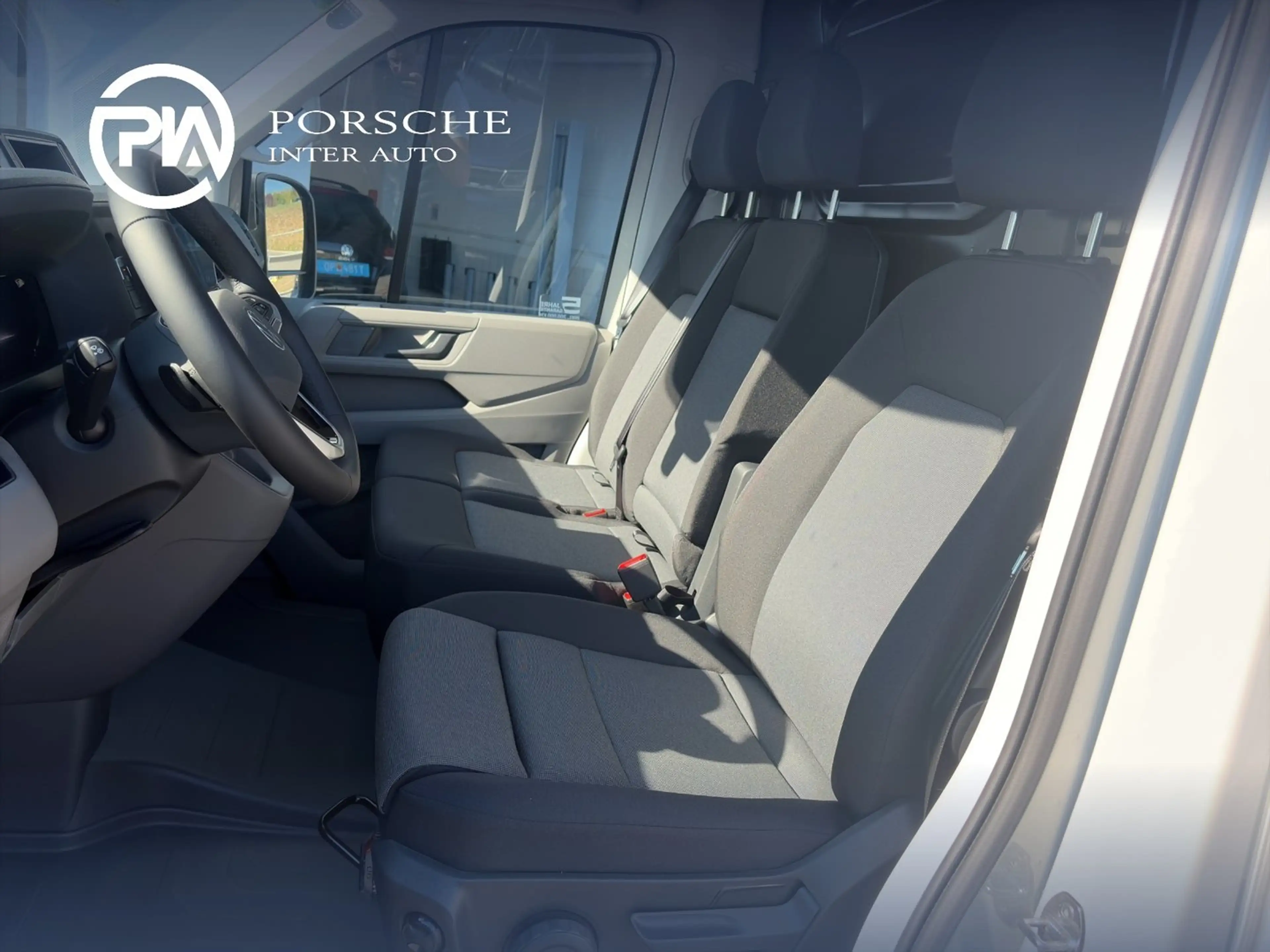 Volkswagen Crafter VW Crafter 35 T6 Kastenwagen L3H3 TDI — photo 15