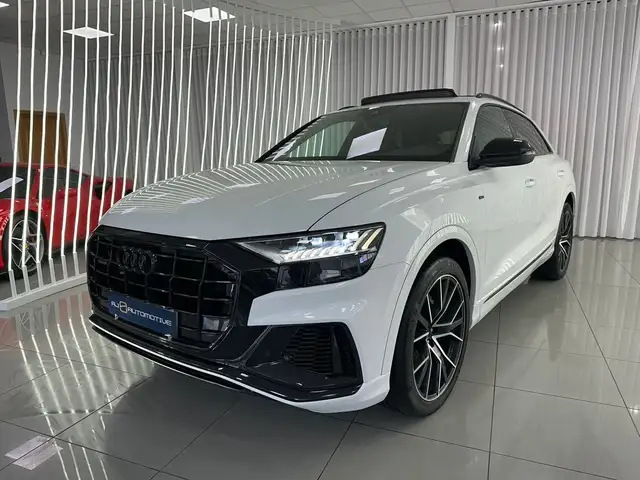 Audi Q8 50 TDI 210kW Black Line Plus quattro tip