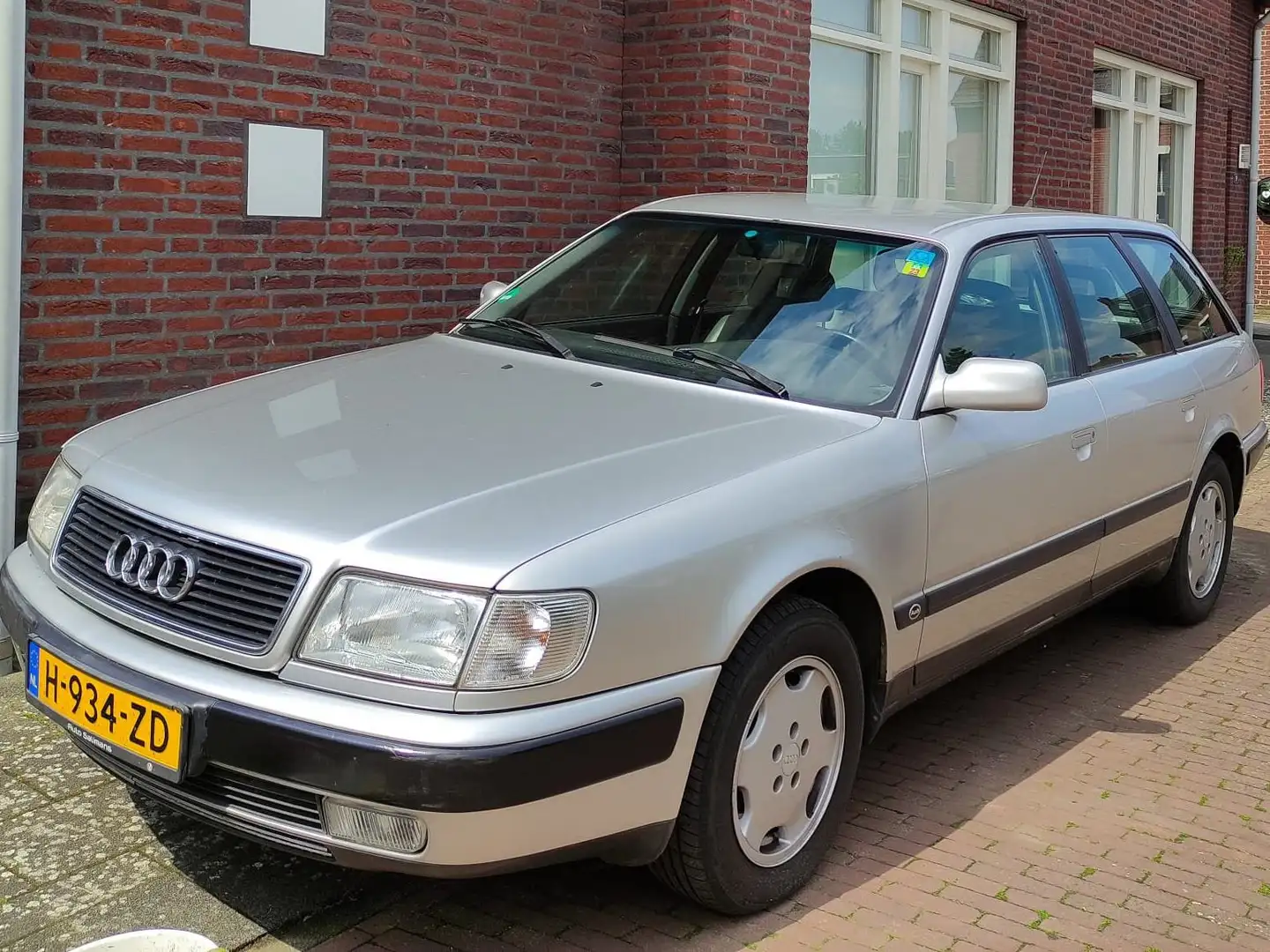 Audi 100 100 2.8 E Plateado - 1