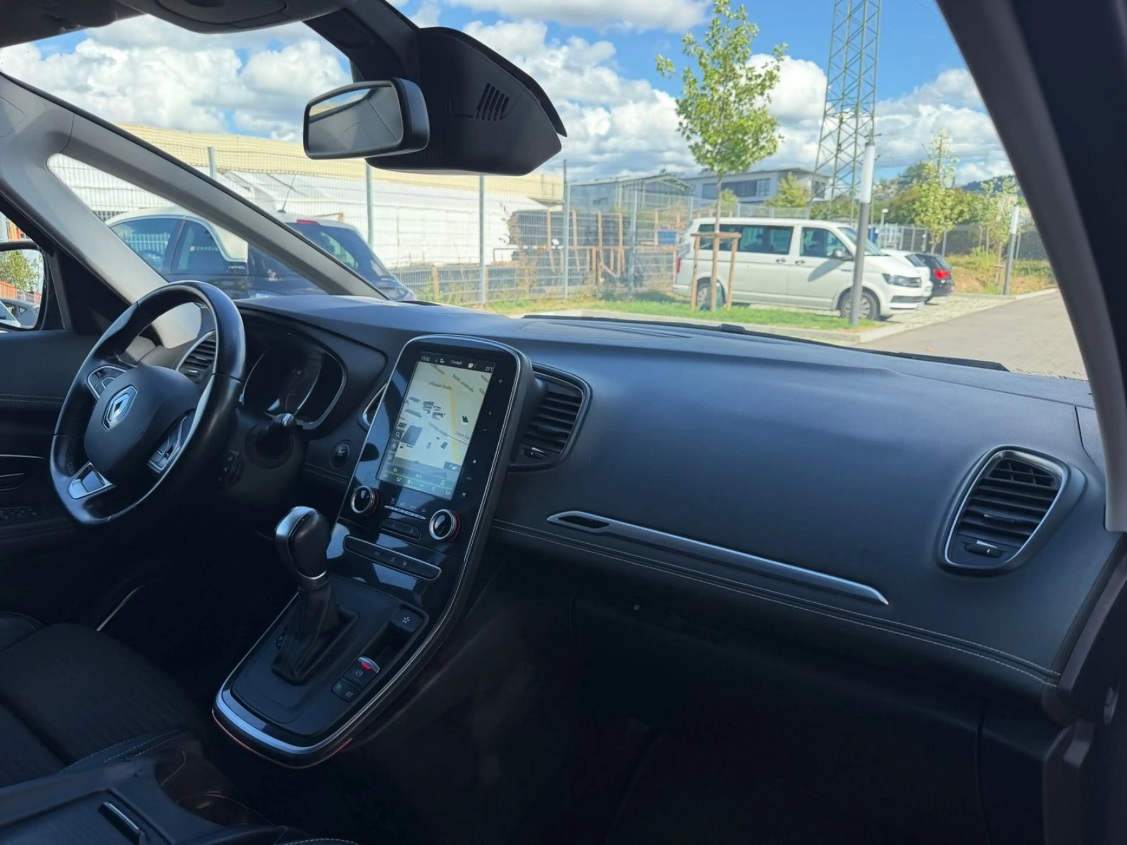 Renault Scenic IV BOSE Edition — photo 12