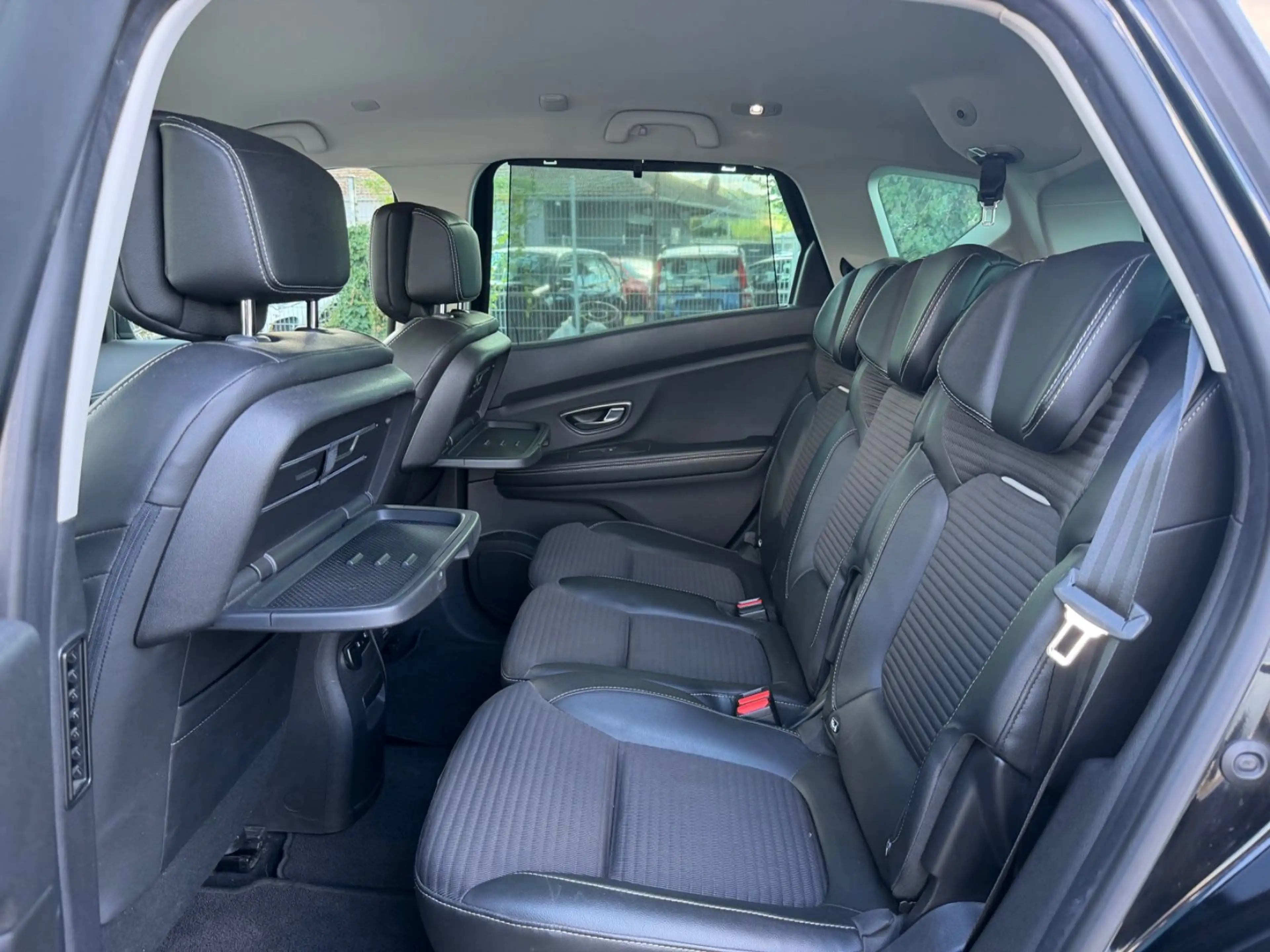 Renault Scenic IV BOSE Edition — photo 15