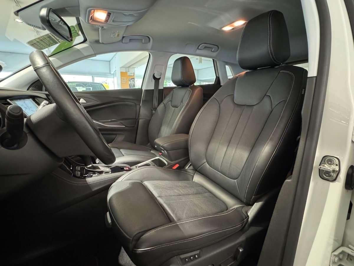 Opel Grandland