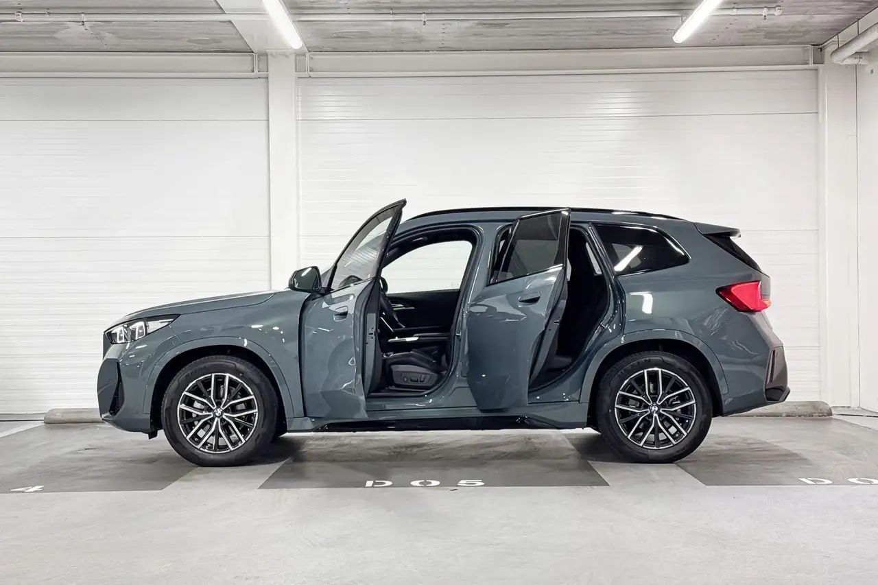 BMW iX1 2026