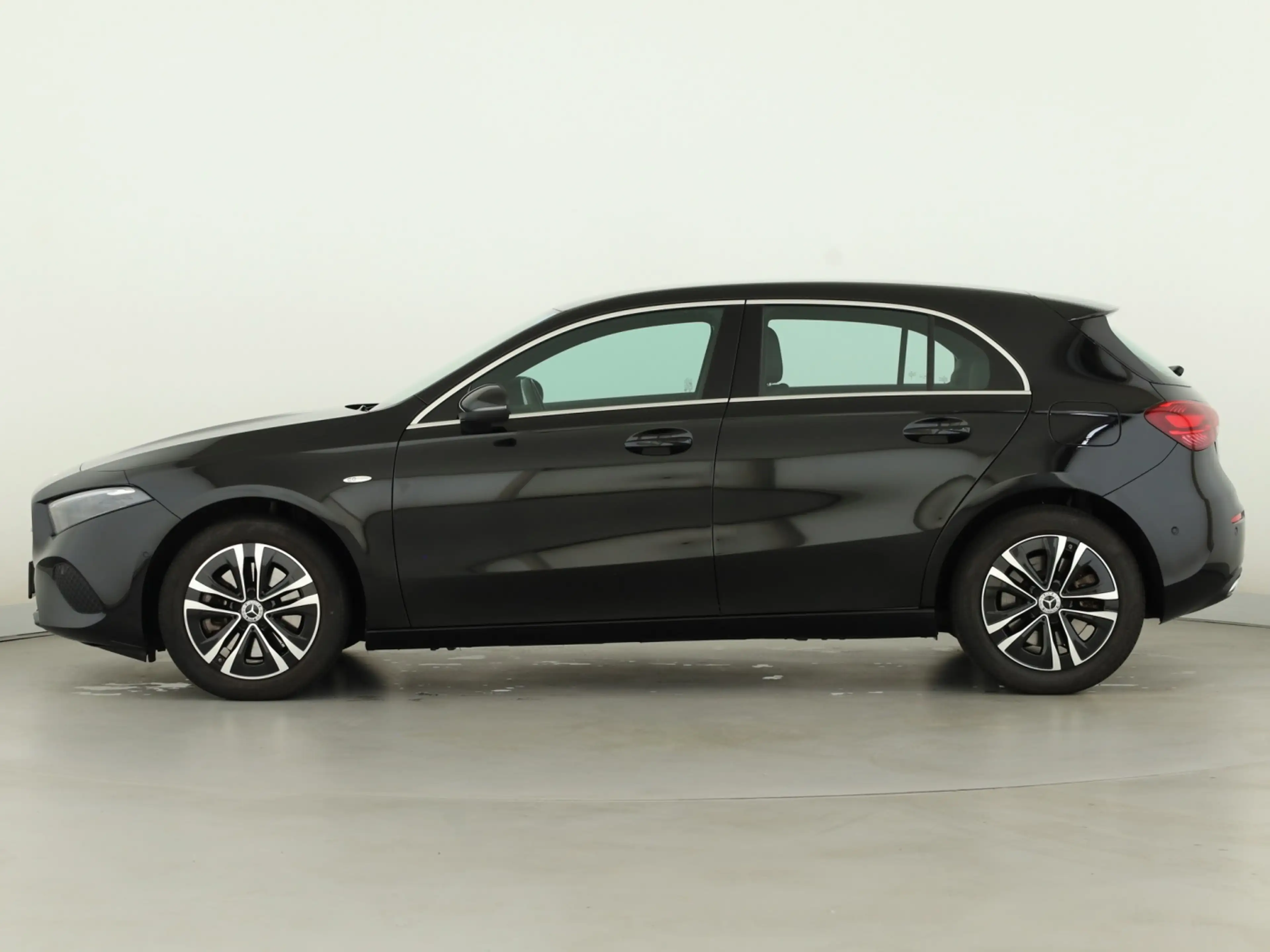 Mercedes-Benz A 250 e  Progressive Advanced*LED*PDC*Kamera*DAB — photo 7