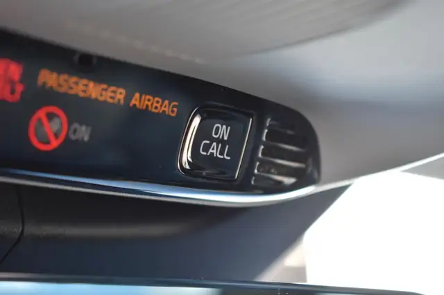 Volvo S90 view 15