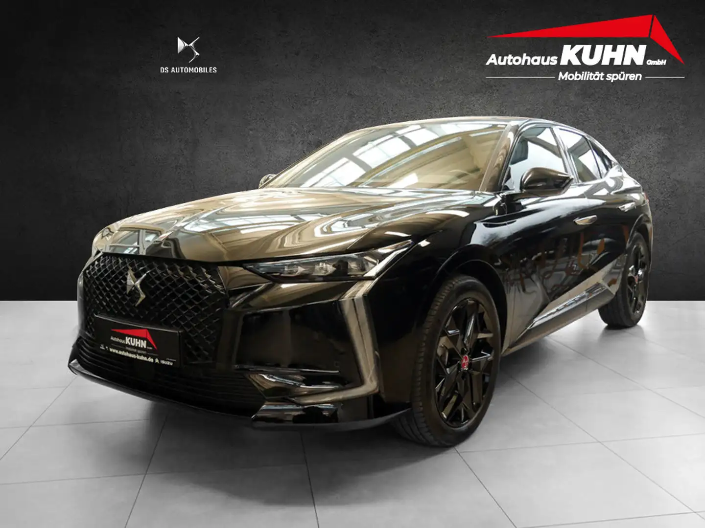 DS Automobiles DS 4 E-TENSE 225 Performance Line + ACC HUD Schwarz - 2